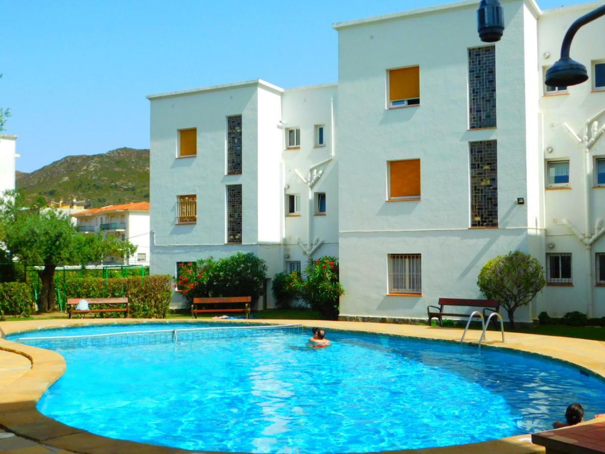 Gmid Immo Apartamento Mas Oliva Roses Extérieur photo